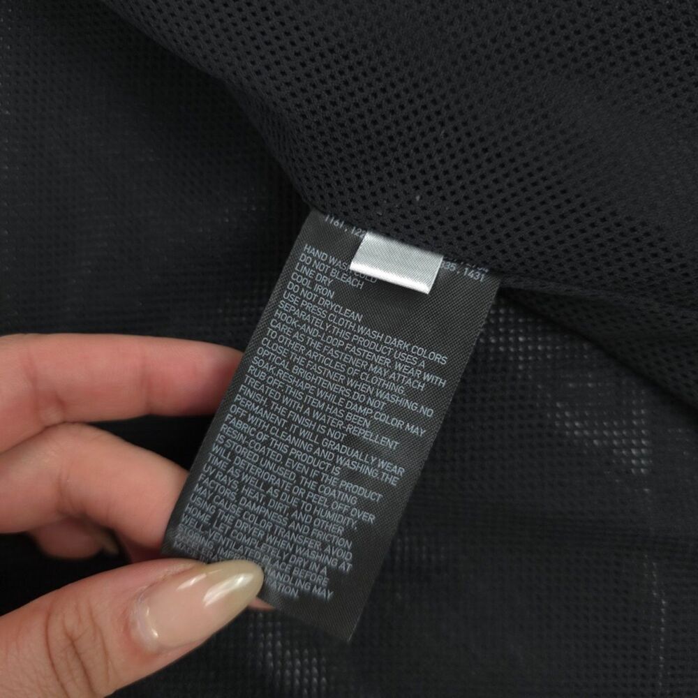 UNIQLO Windproof Stand Collar Blouson Soft Shell Hoodie Jacket Gorpcore Minimal - Picture 13 of 13